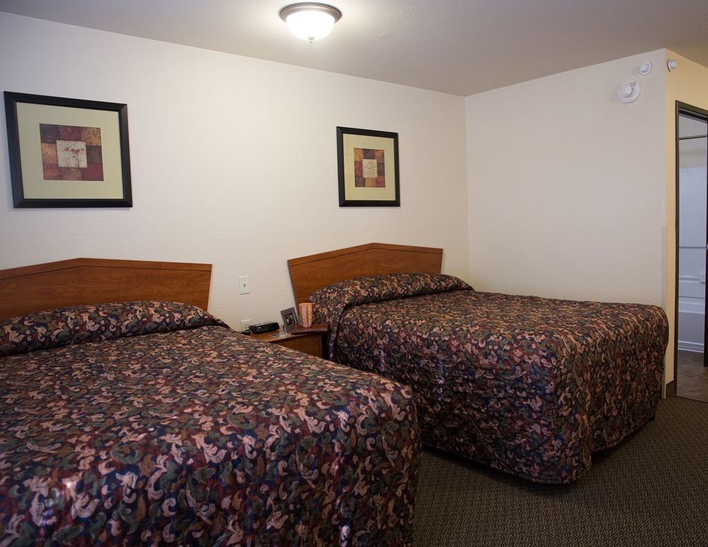 Woodspring Kansas City Lenexa