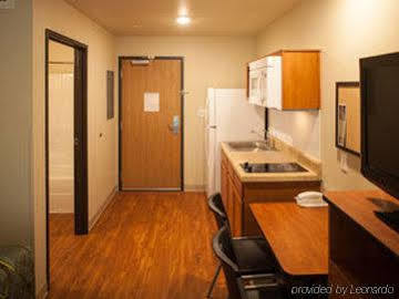 Hotel Woodspring Kansas City 2*
