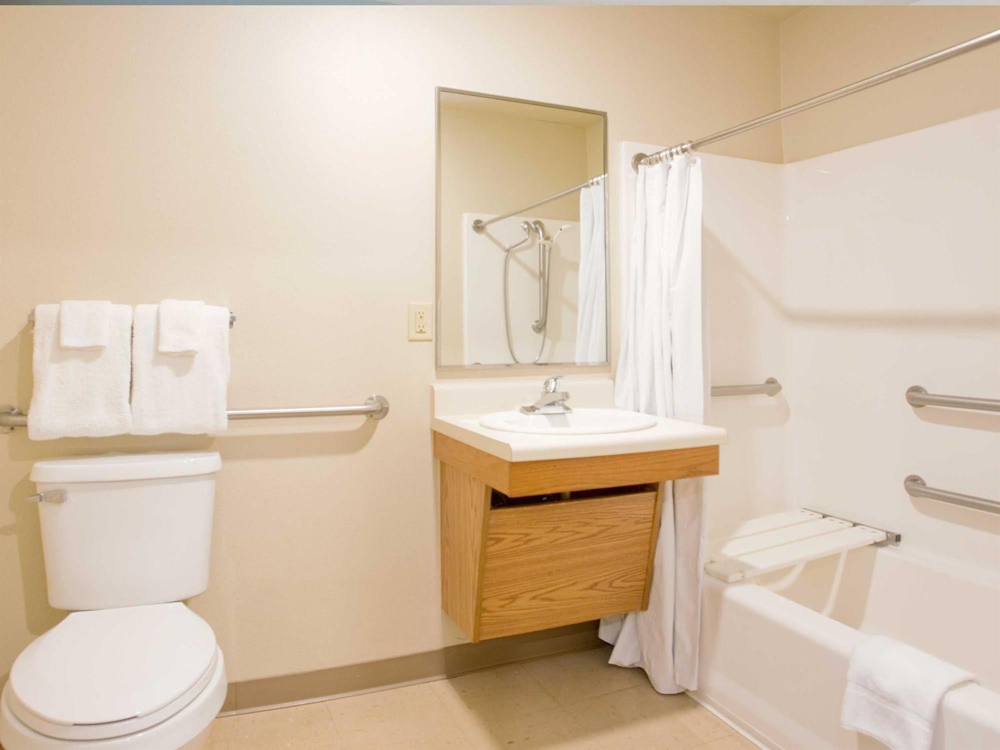 Hotel Woodspring Kansas City